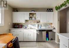 1043 16 Street NE Calgary