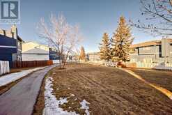 305, 919 38 Street NE Calgary