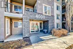 4202, 403 Mackenzie Way SW Airdrie