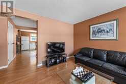 524 Queenston Gardens SE Calgary