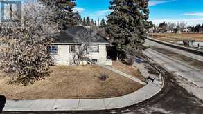 1102 21 Avenue NW Calgary