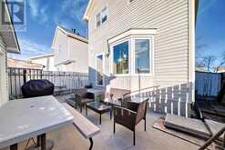 355 falton Drive NE Calgary