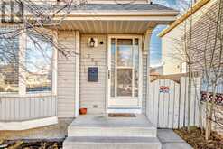 355 falton Drive NE Calgary