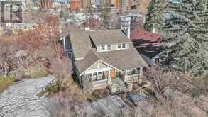 110 Scarboro Avenue SW Calgary