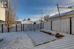 908 16 Street SE High River