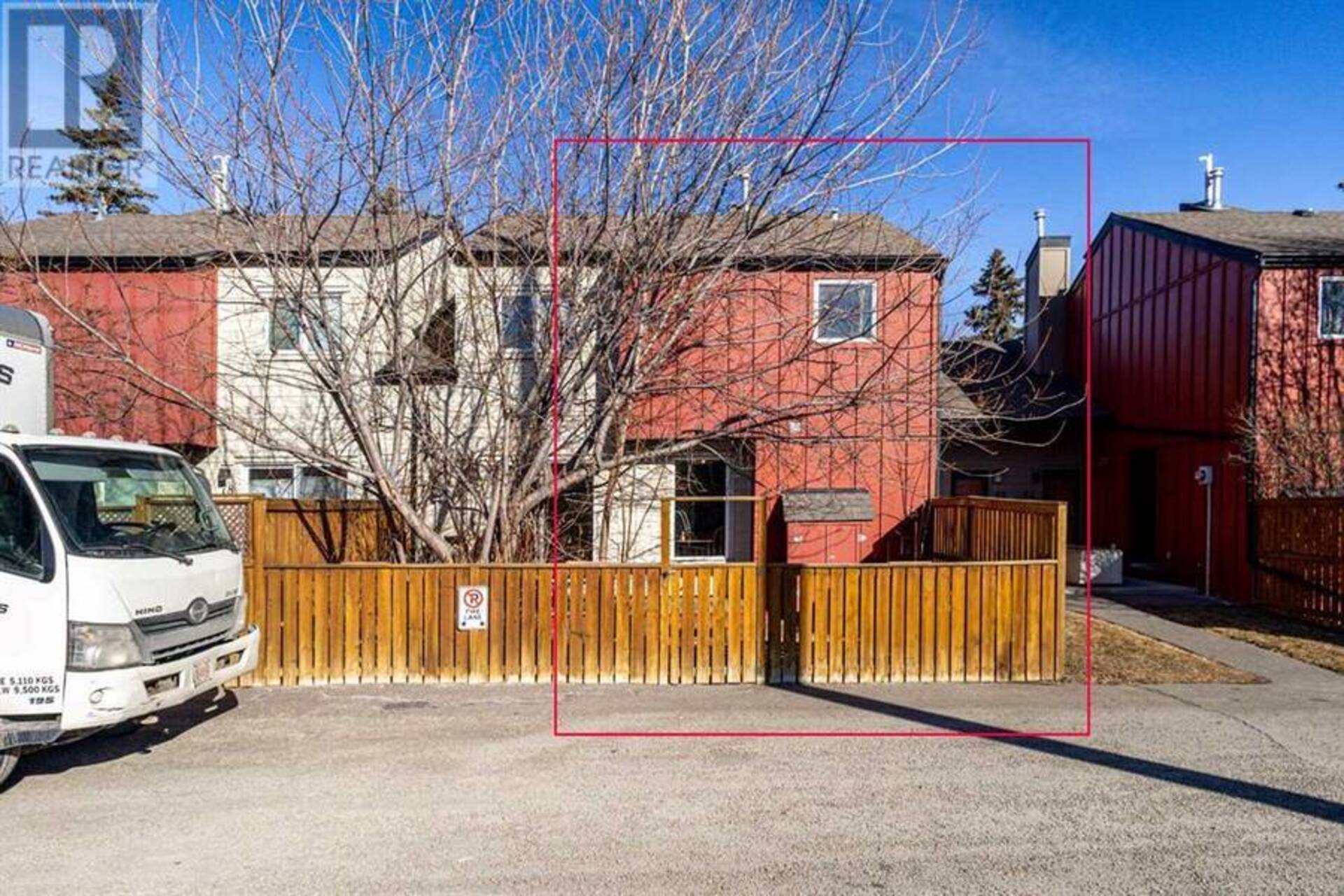 82, 4740 Dalton Drive NW Calgary