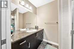 816, 121 Copperpond Common SE Calgary