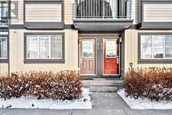 816, 121 Copperpond Common SE Calgary