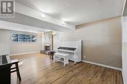 307 Woodside Bay SW Calgary