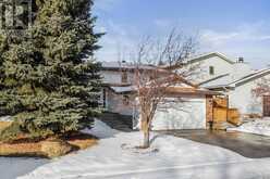 307 Woodside Bay SW Calgary