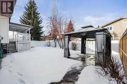 307 Woodside Bay SW Calgary