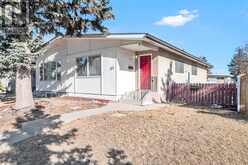 123 Huntford Close NE Calgary