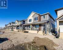 526 WOLF WILLOW Boulevard SE Calgary