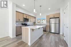 526 WOLF WILLOW Boulevard SE Calgary