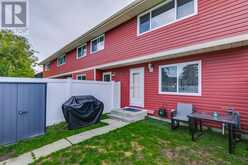 535 Queenston Gardens SE Calgary