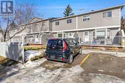 140 Riverglen Park SE Calgary