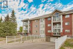 135, 6868 Sierra Morena Boulevard SW Calgary