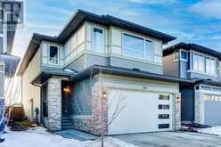 559 Lawthorn Way SE Airdrie