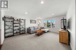 154 Crestridge Way SW Calgary