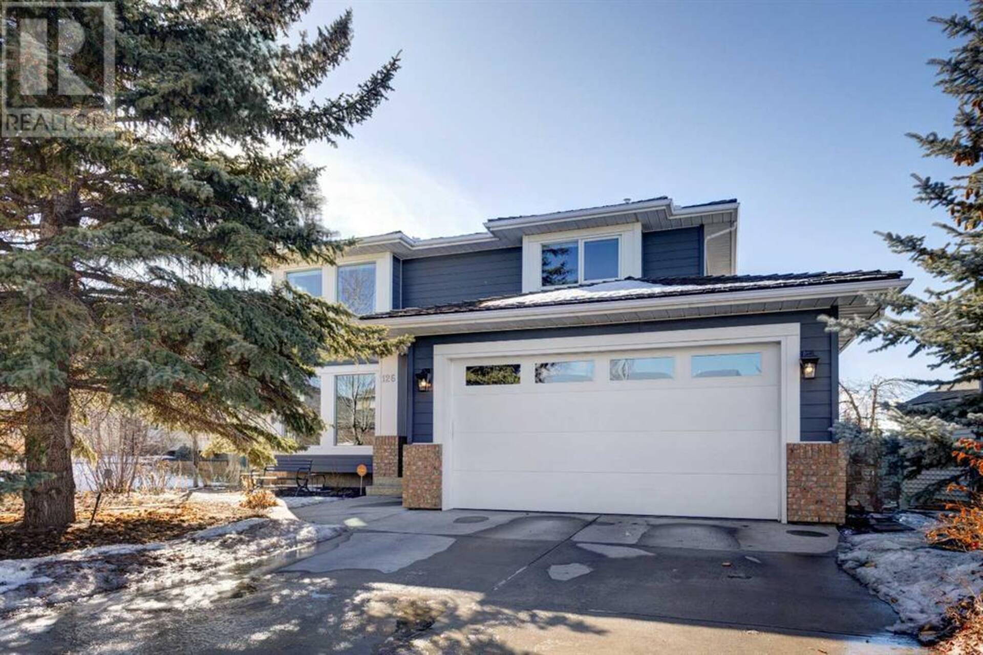 126 Douglas Woods Hill SE Calgary