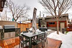 2216A 3 Avenue NW Calgary