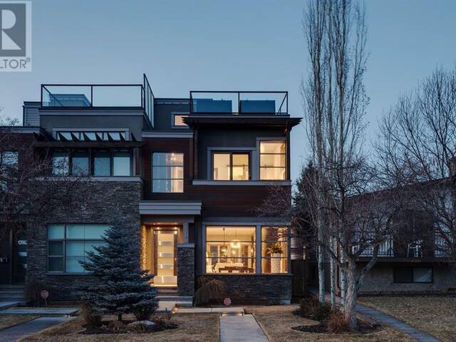 2216A 3 Avenue NW Calgary