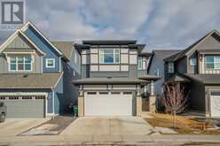 379 Lawthorn Way SE Airdrie