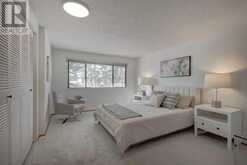 56, 2300 Oakmoor Drive SW Calgary