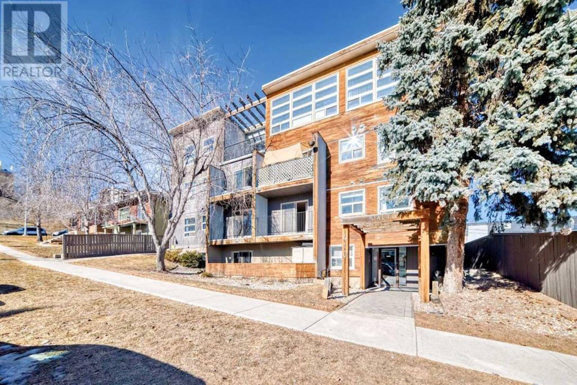 202, 410 1 Avenue NE Calgary