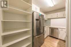 2207, 4001B 49 Street NW Calgary