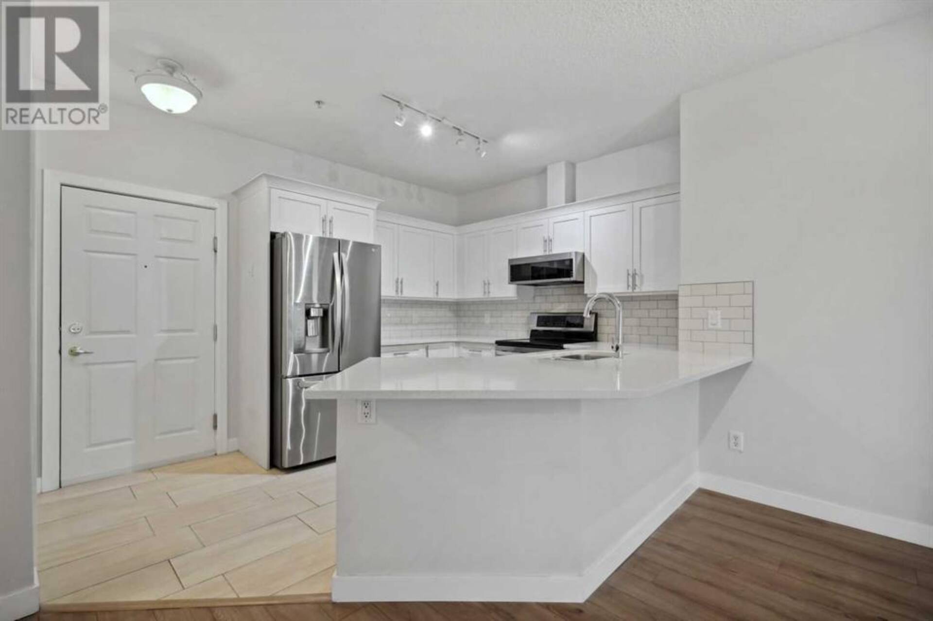 302, 126 14 Avenue SW Calgary