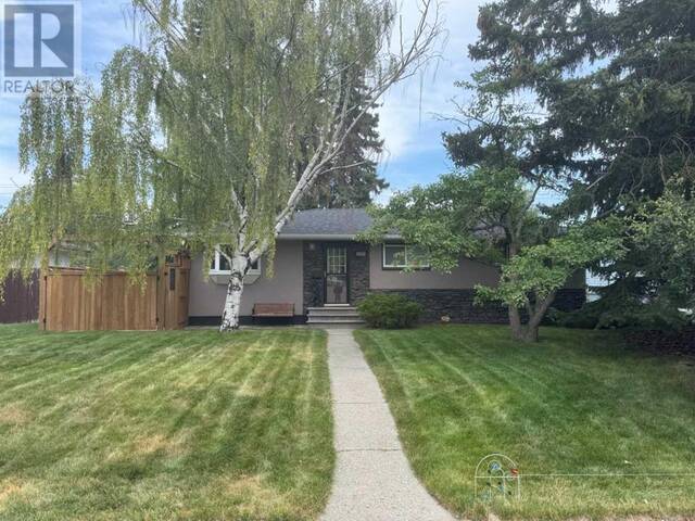 152 Hendon Drive NW Calgary