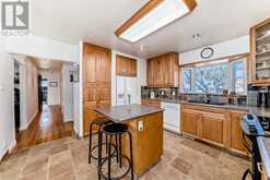 152 Hendon Drive NW Calgary