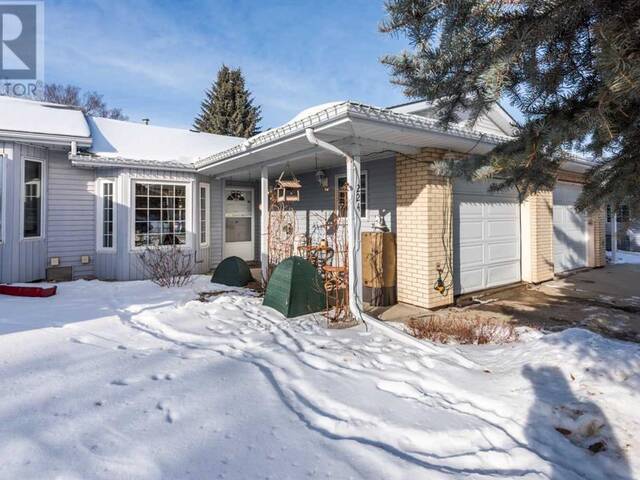 224 1 Avenue Strathmore Alberta