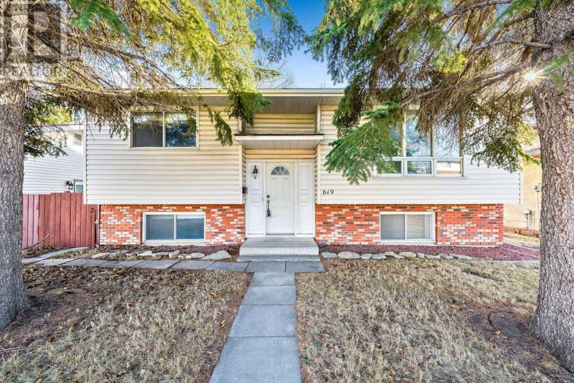 619 Templeside Road NE Calgary