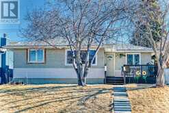 216 Van Horne Crescent NE Calgary