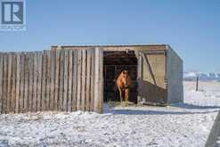 128113 530 Avenue W Rural Foothills