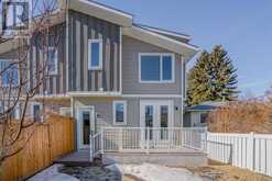 1224 18A Street NE Calgary