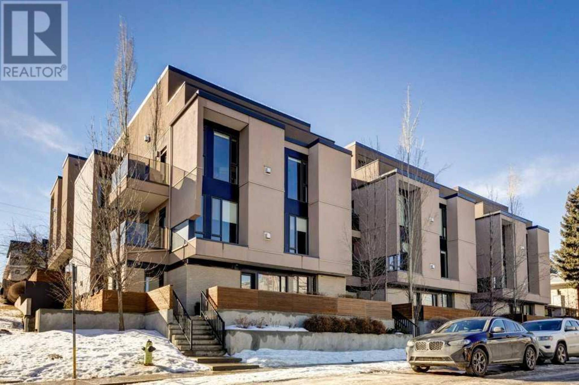 303, 2905 16 Street SW Calgary