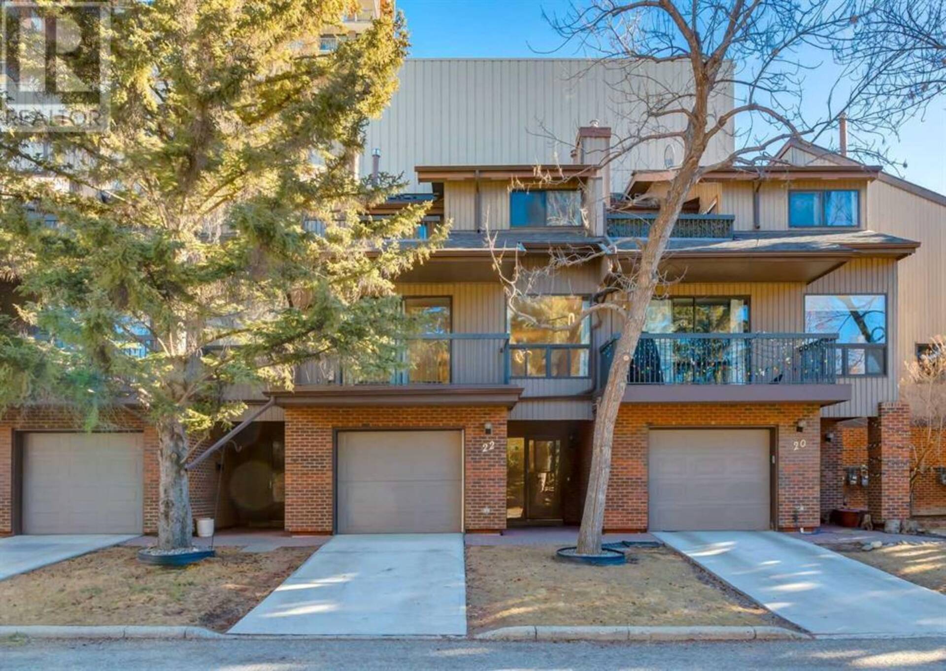 22 Point Mckay Crescent NW Calgary