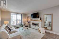 714, 738 3 Avenue SW Calgary