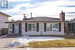 6955 Silver Springs Road NW Calgary