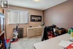 8 Edgeland Bay NW Calgary