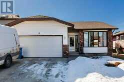 8 Edgeland Bay NW Calgary