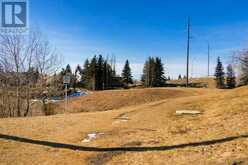 8 Edgeland Bay NW Calgary