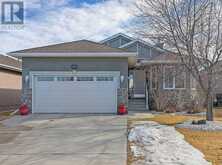 436 Riverside Green NW High River