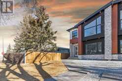 2426 6 st ne Street NE Calgary