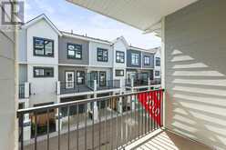 213, 595 Mahogany Road SE Calgary