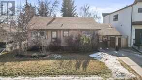 2413 25 Avenue NW Calgary