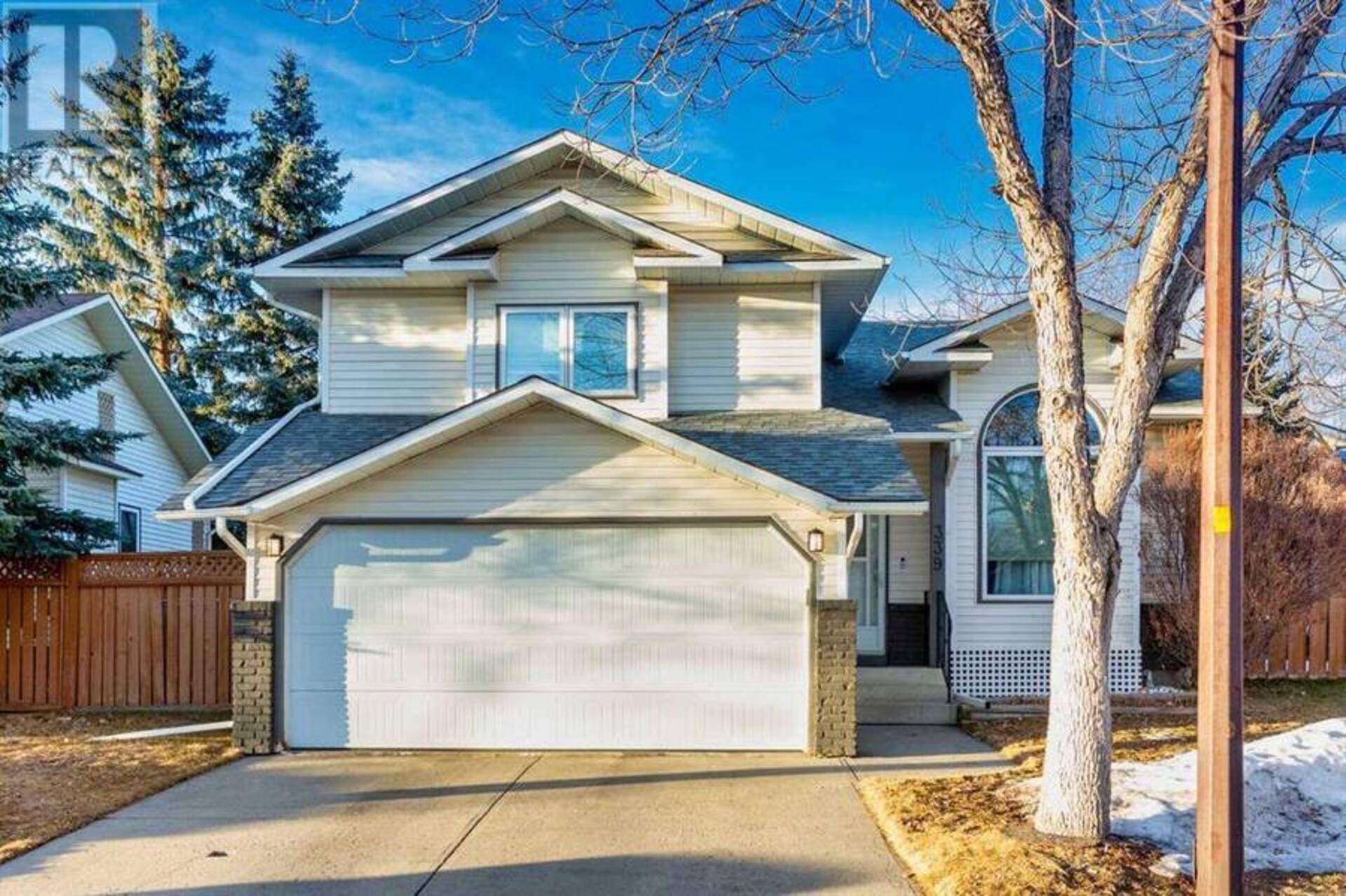 339 Hawkhill Place NW Calgary